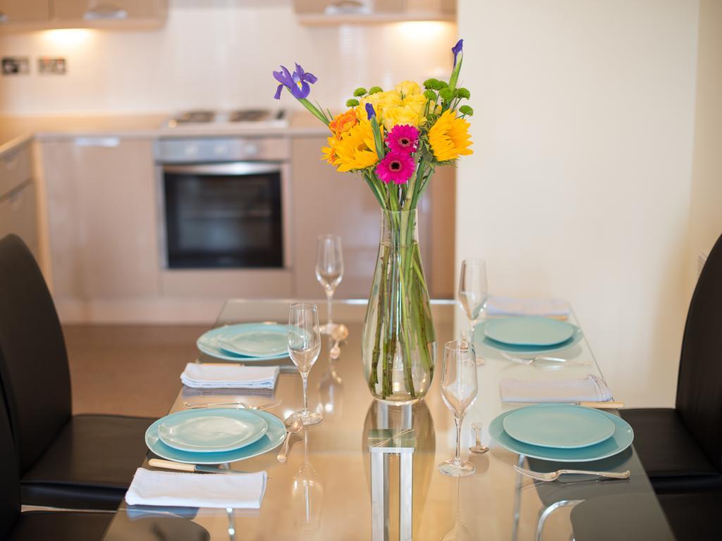 Botanica Apartment Cambridge  Bagian luar foto